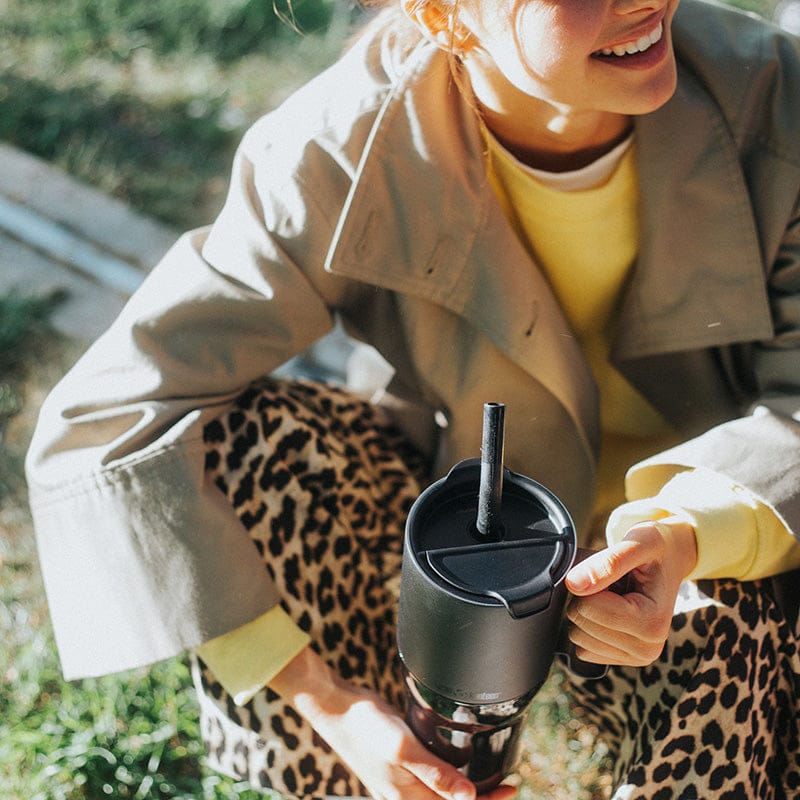 26oz Rise Insulated Tumbler with Handle & Straw Lid - Image 7