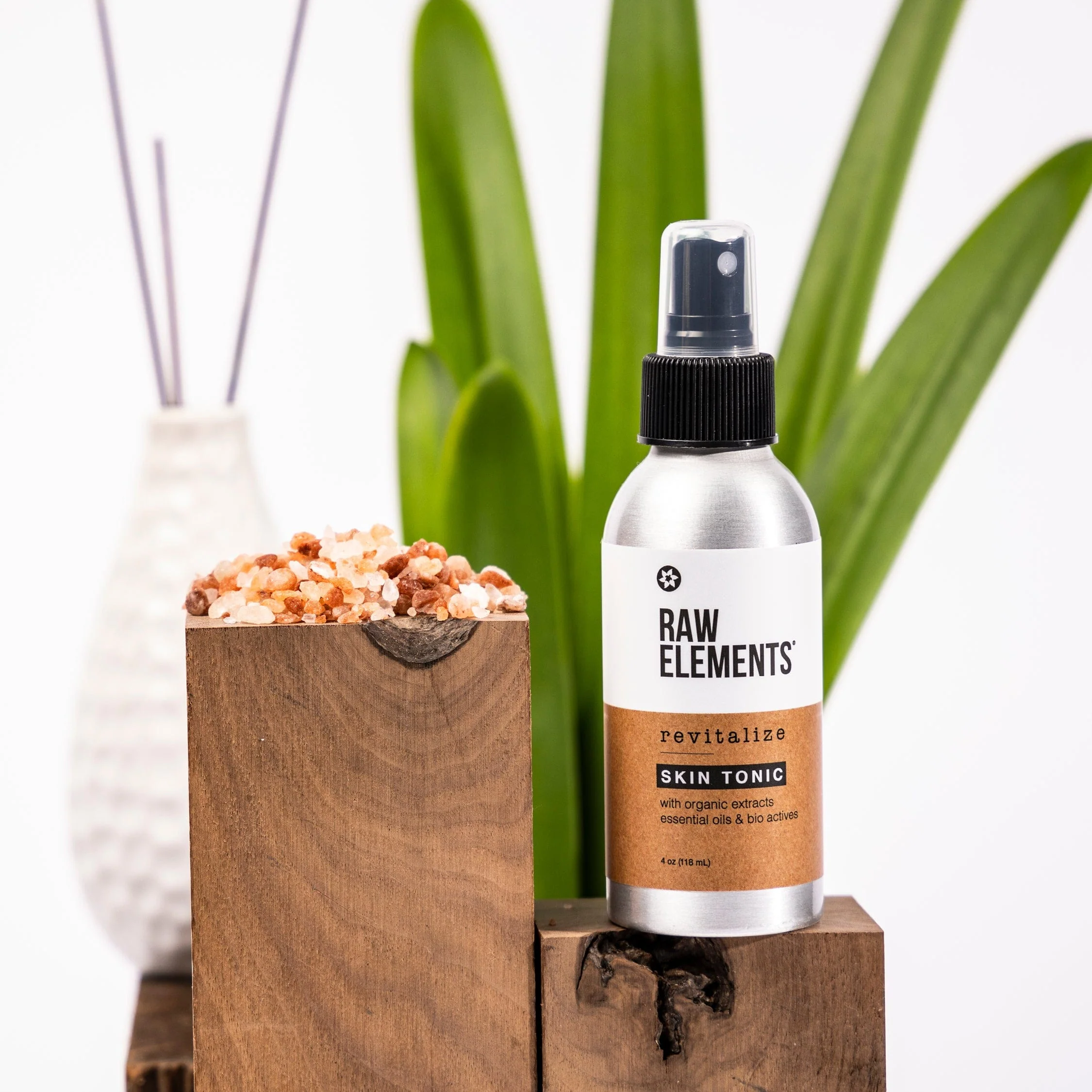 All Season Revitalizing Skin Tonic - Image 4