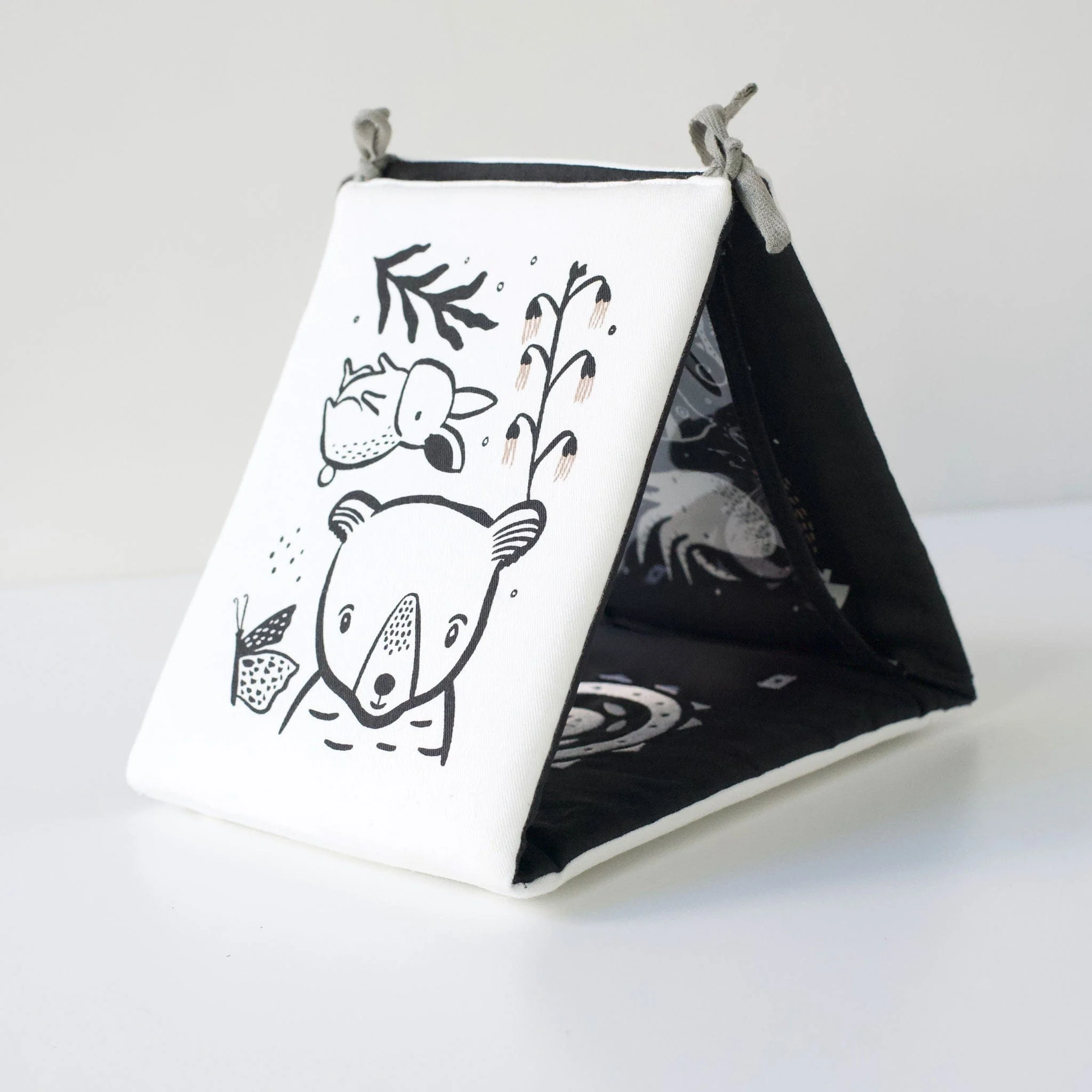 Baby Tummy Time Gallery with Mirror Gift Set - Image 4