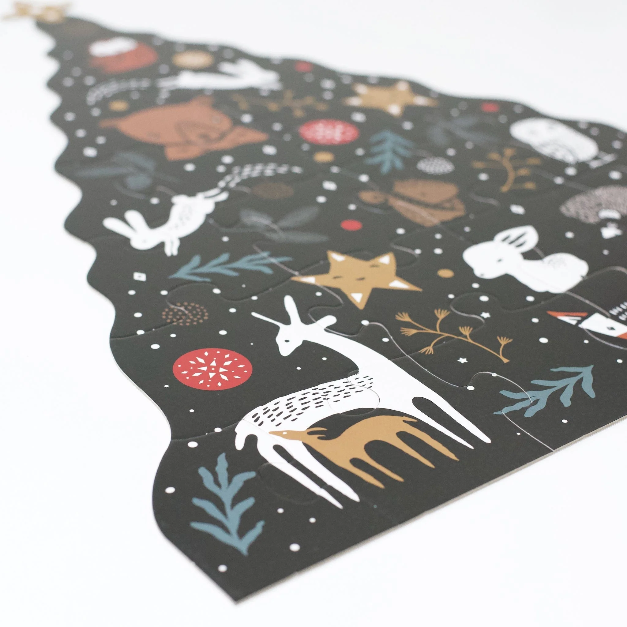 Christmas Tree Floor Puzzle - Image 7