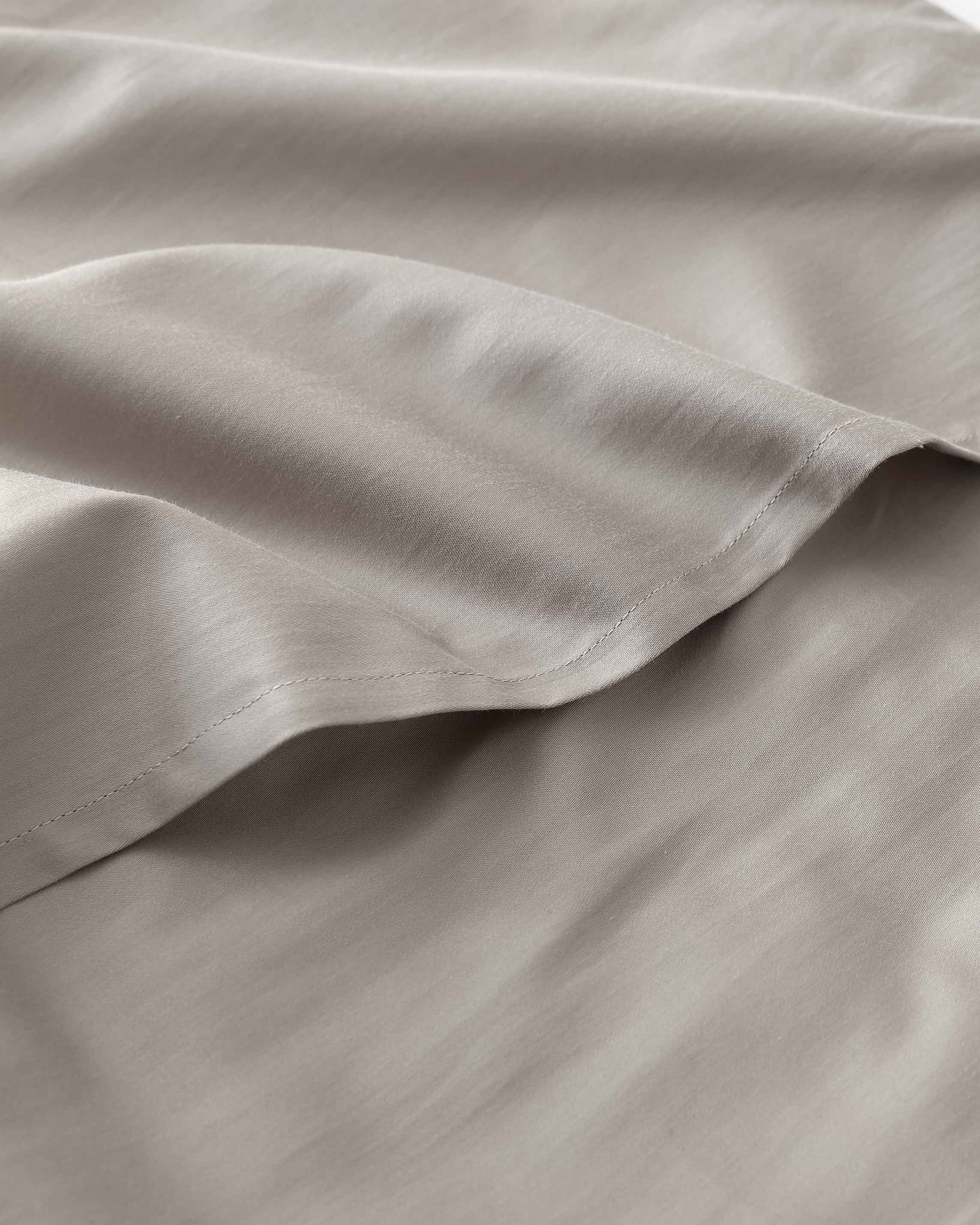 Daydreamer Weighted Lap Blanket - Image 17