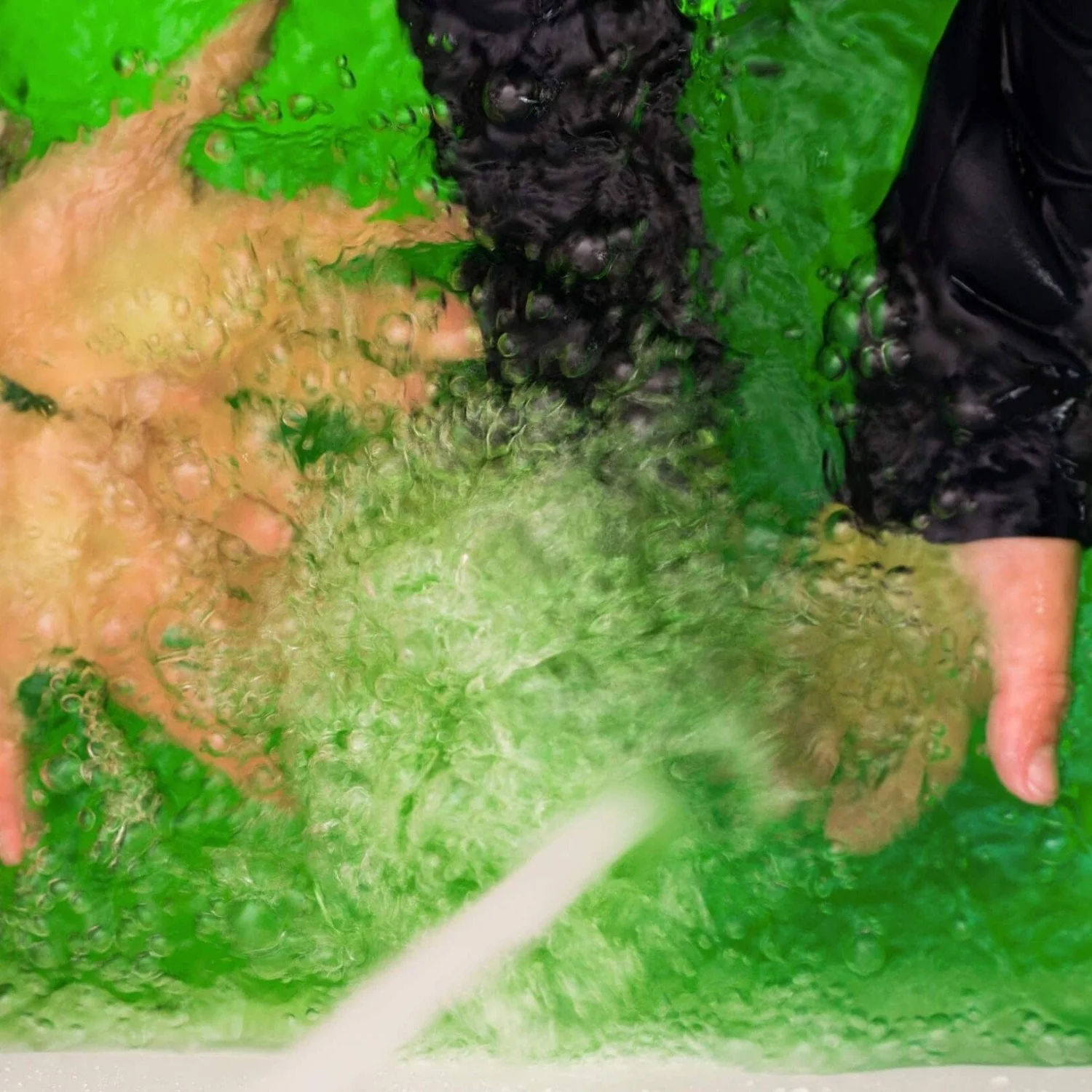 All Natural Fizzing Bath Drops - Image 2