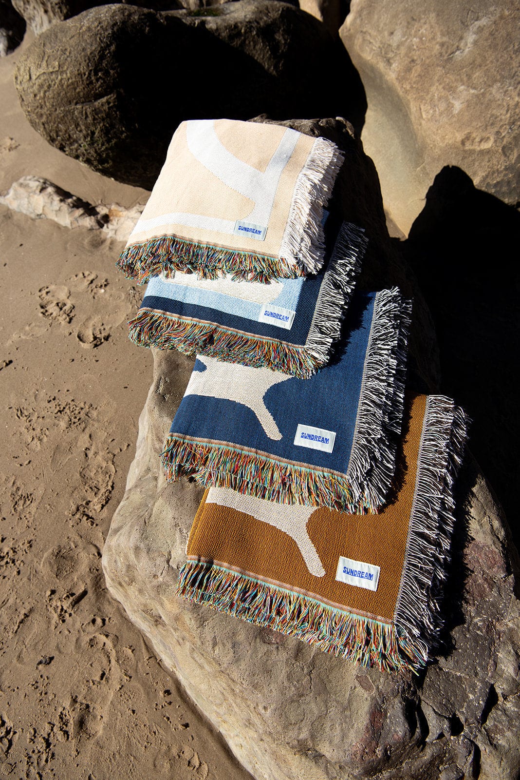 Horizon Heritage Woven Throw - Sand - Image 5