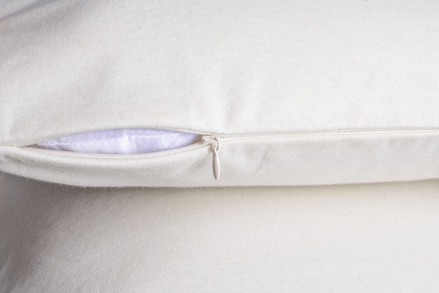 Organic Cotton Waterproof Pillow Case Encasement Pair - Image 2