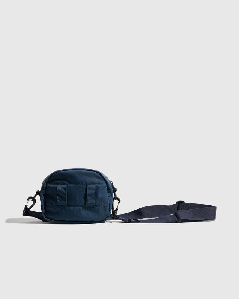 (Re)active™ 2L Convertible Crossbody - Image 9