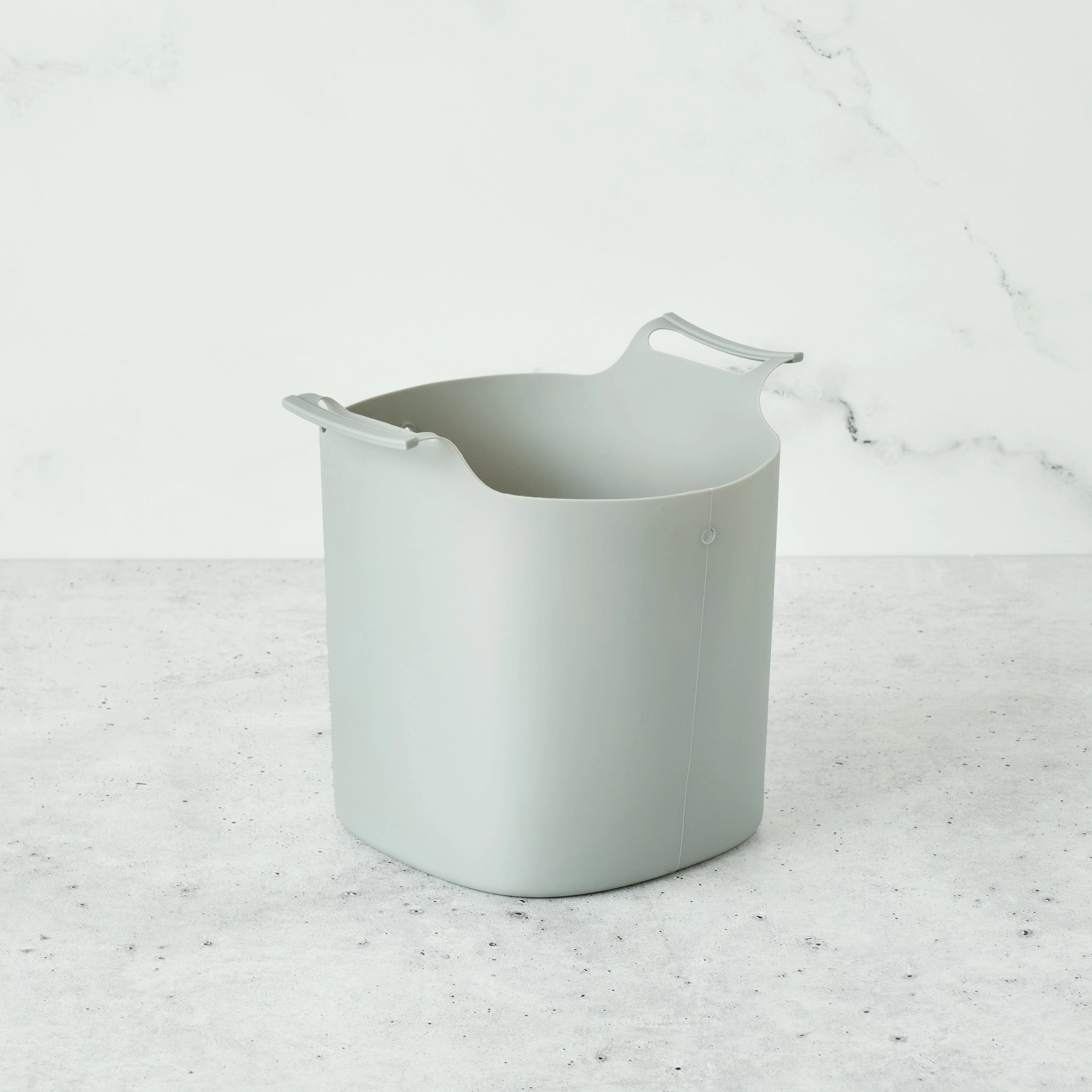 Reusable Silicone Liner for Countertop Compost Bin