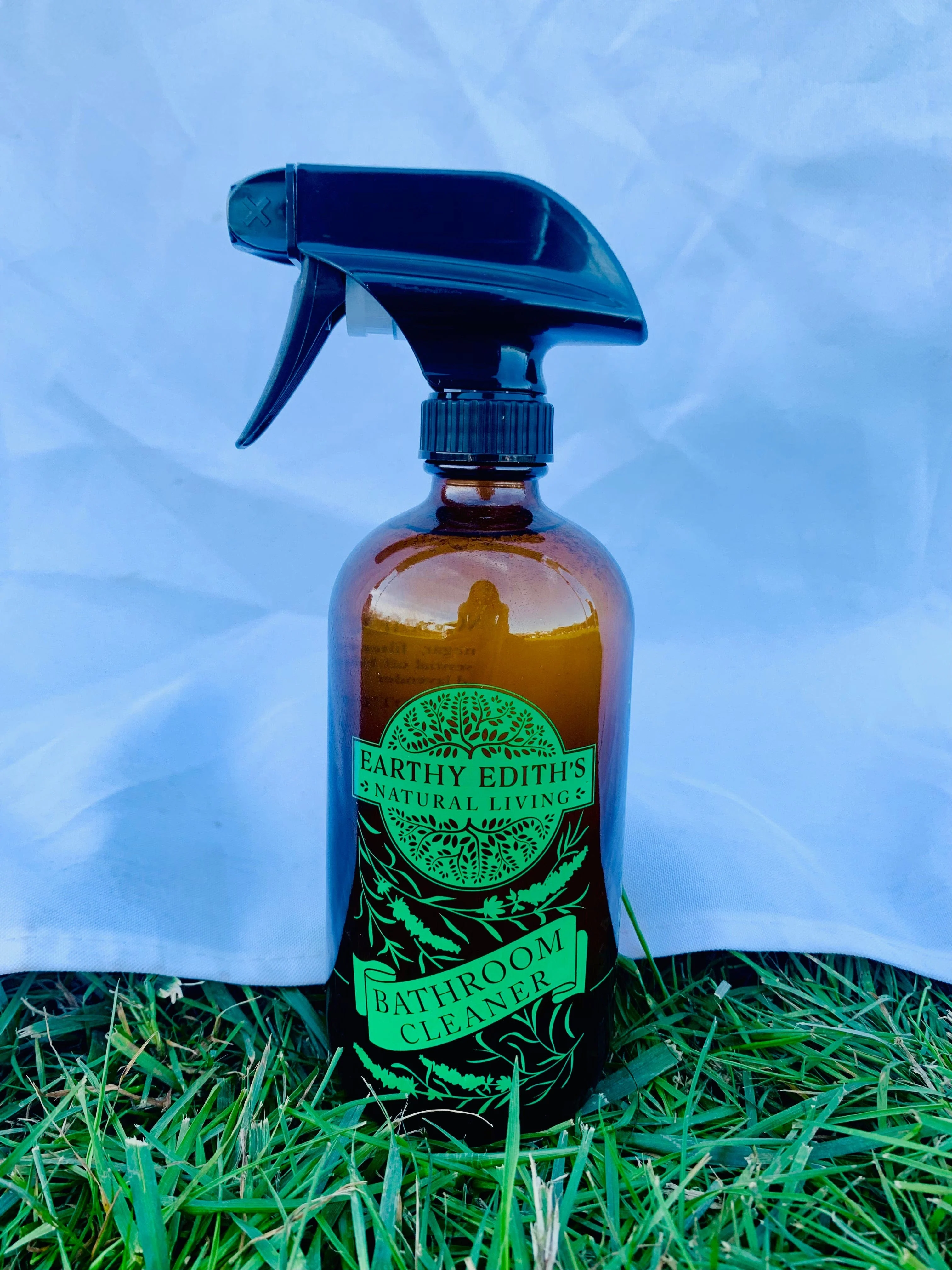 Bathroom Cleaner Spray - All Natural Bathroom Cleaner, Vegan, Refillable, Disinfectant - Image 7