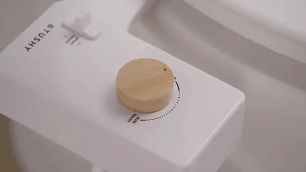 TUSHY Spa 3.0 Bidet - Image 9